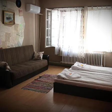 Serdika Rooms-2